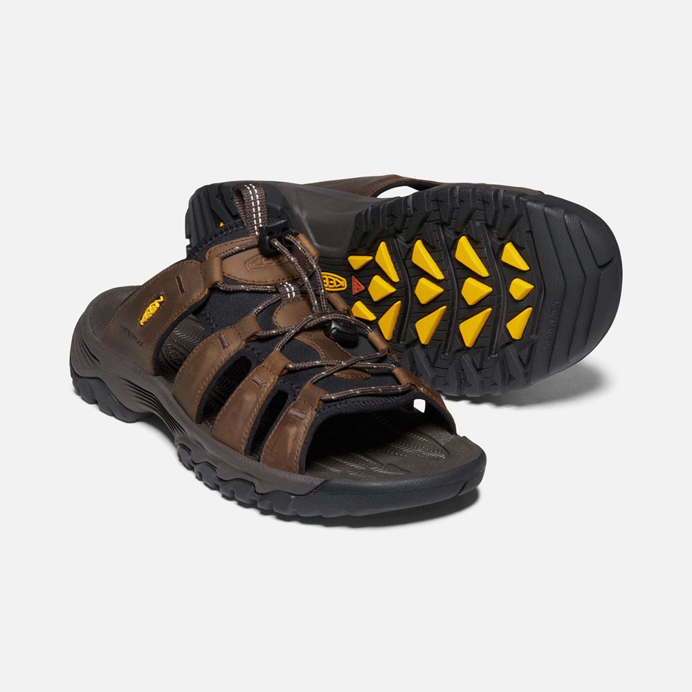 Pantuflas Keen Mexico Marrom/Negros - Hombre Targhee Iii Sandal - FI3856420